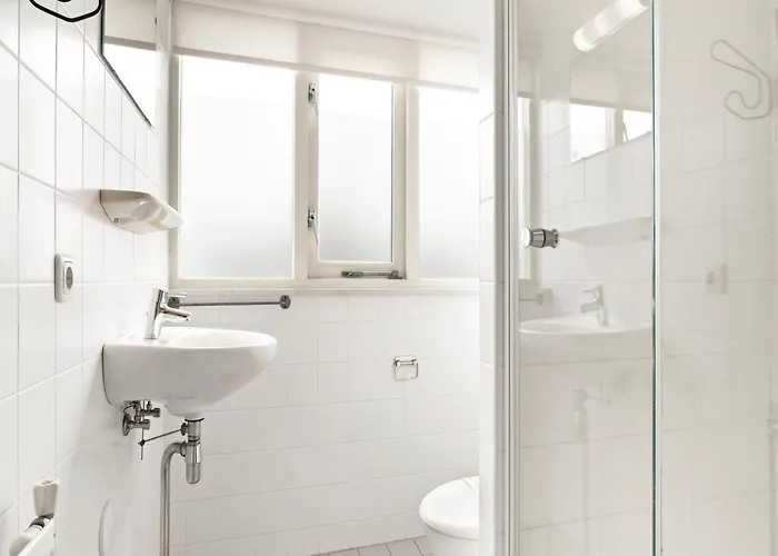 Сasa de vacaciones By Water Near Rotterdam