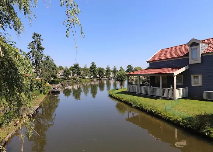 By Water Near Rotterdam Vakantiehuis *