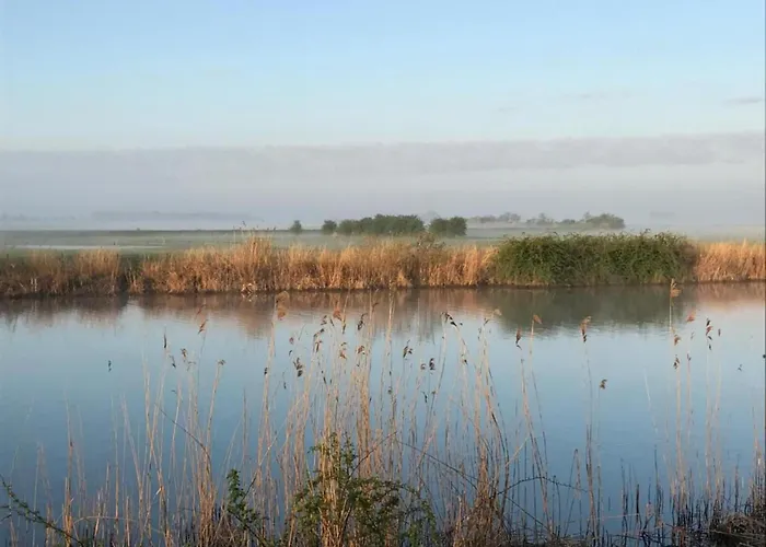 By Water Near Rotterdam Vakantiehuis Simonshaven